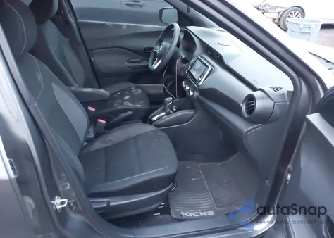 2019 Nissan Kicks S z USA, uszkodzony, nr VIN 3N1CP5CU2KL492446